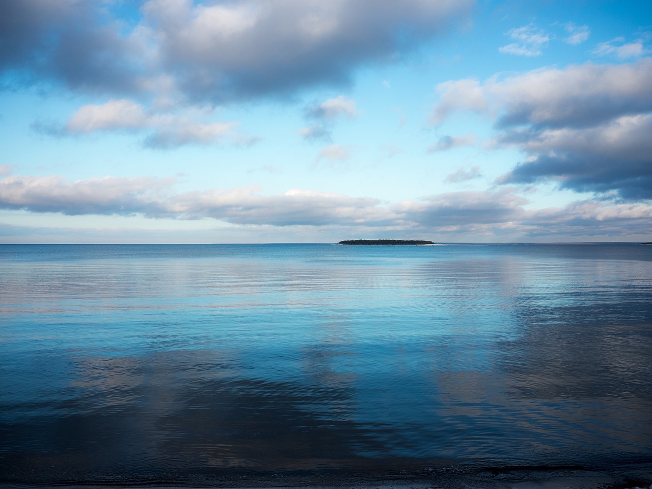 découvrez l'importance de la sérénité dans votre quotidien. apprenez à cultiver le calme pour améliorer votre bien-être mental et physique, et explorez des techniques et pratiques qui favorisent la tranquillité d'esprit.